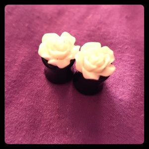 Cute rose plugs size 0g